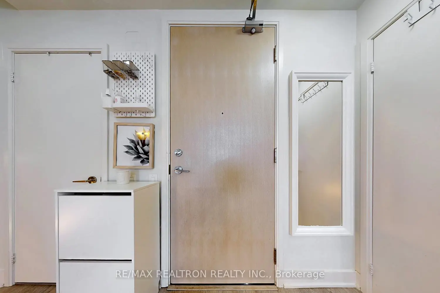 Additional image 8 of 30 Roehampton Avenue 3111