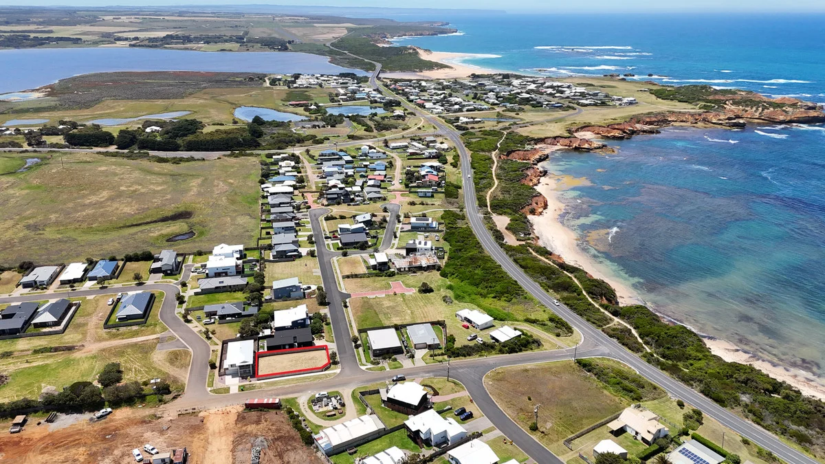 Additional image 7 of 1 Lochard Street, Peterborough VIC 3270