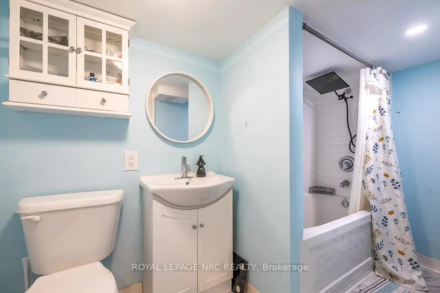 Additional image 11 of 14 Oakwood Avenue