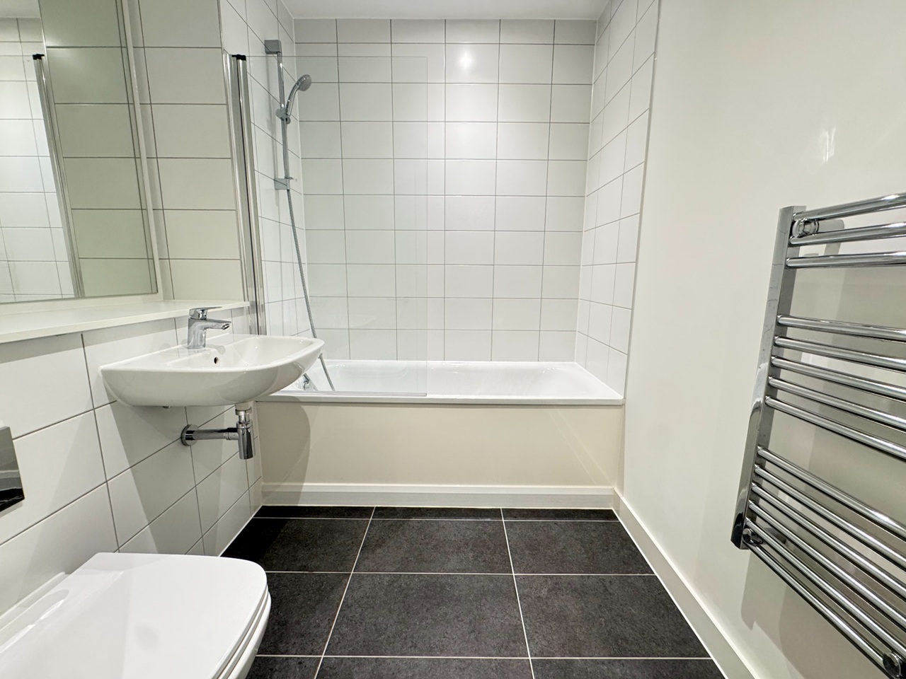 Additional image 11 of 2 Bed Flat, Wharf End, M17, N1 7GU