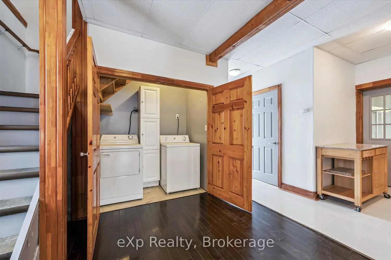 Additional image 8 of 9276 Wellington Rd 16