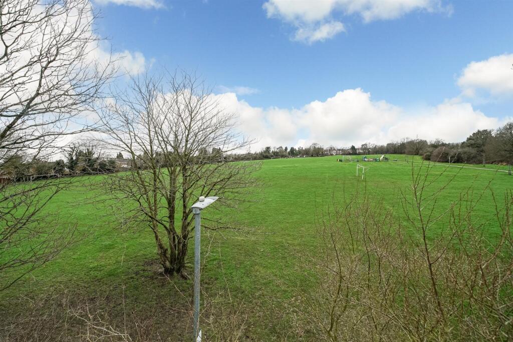 Additional image 15 of Park View Close, St. Albans