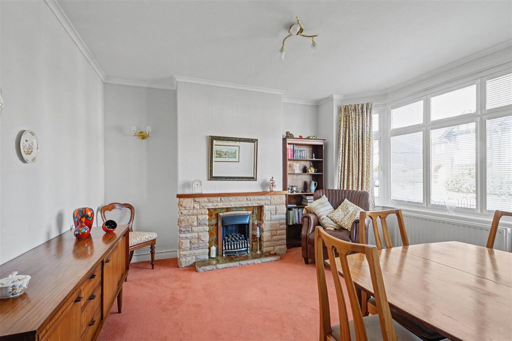 Additional image 3 of 3 bed semi-detached house for saleFarm Road, Chilwell, Nottingham NG9