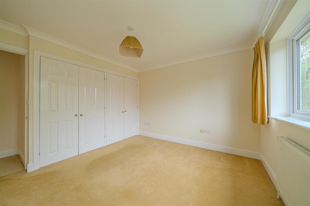 Additional image 13 of St. Vincent Drive, St. Albans