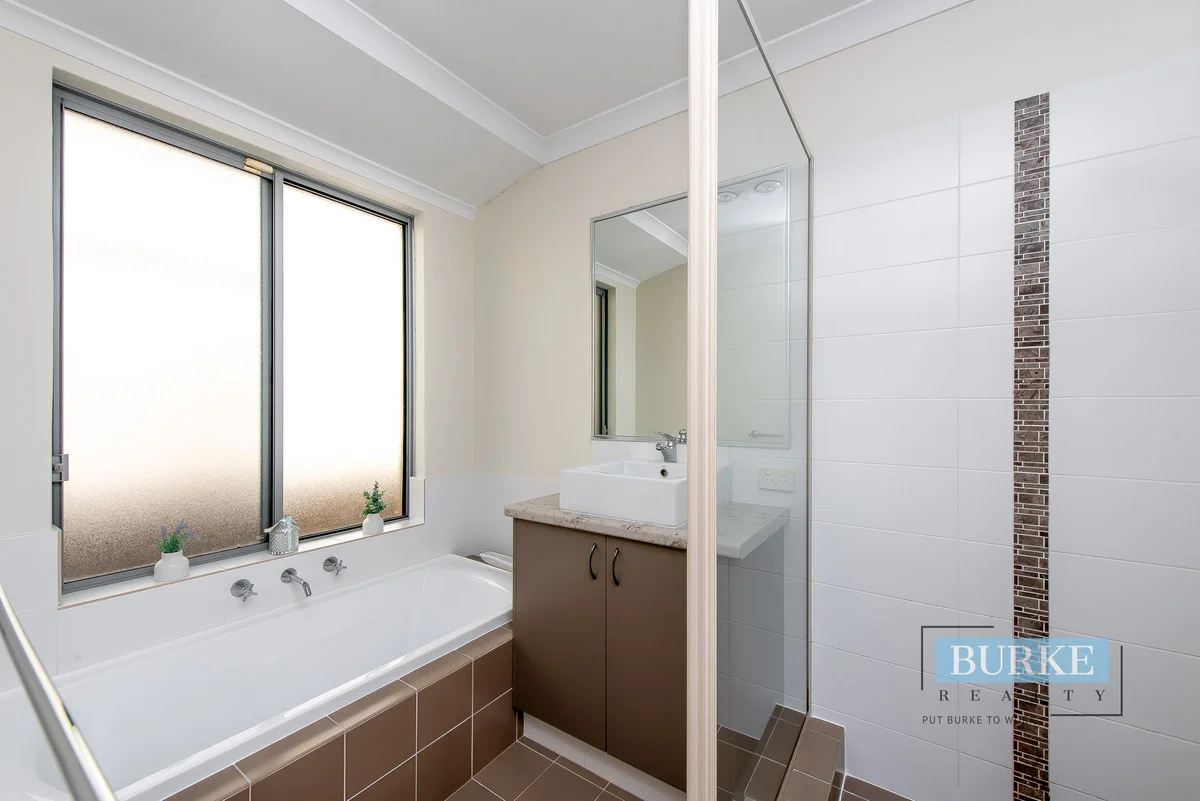 Additional image 4 of 13 Grenache Chase, Pearsall WA 6065