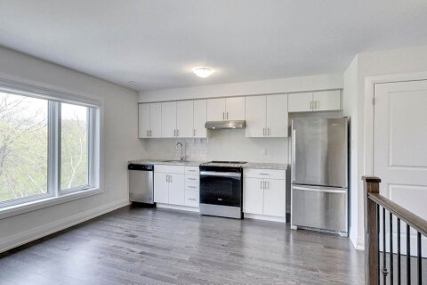 Additional image 8 of Apt 2-14 Creekbank Road, Toronto, ON, M6L 0A4