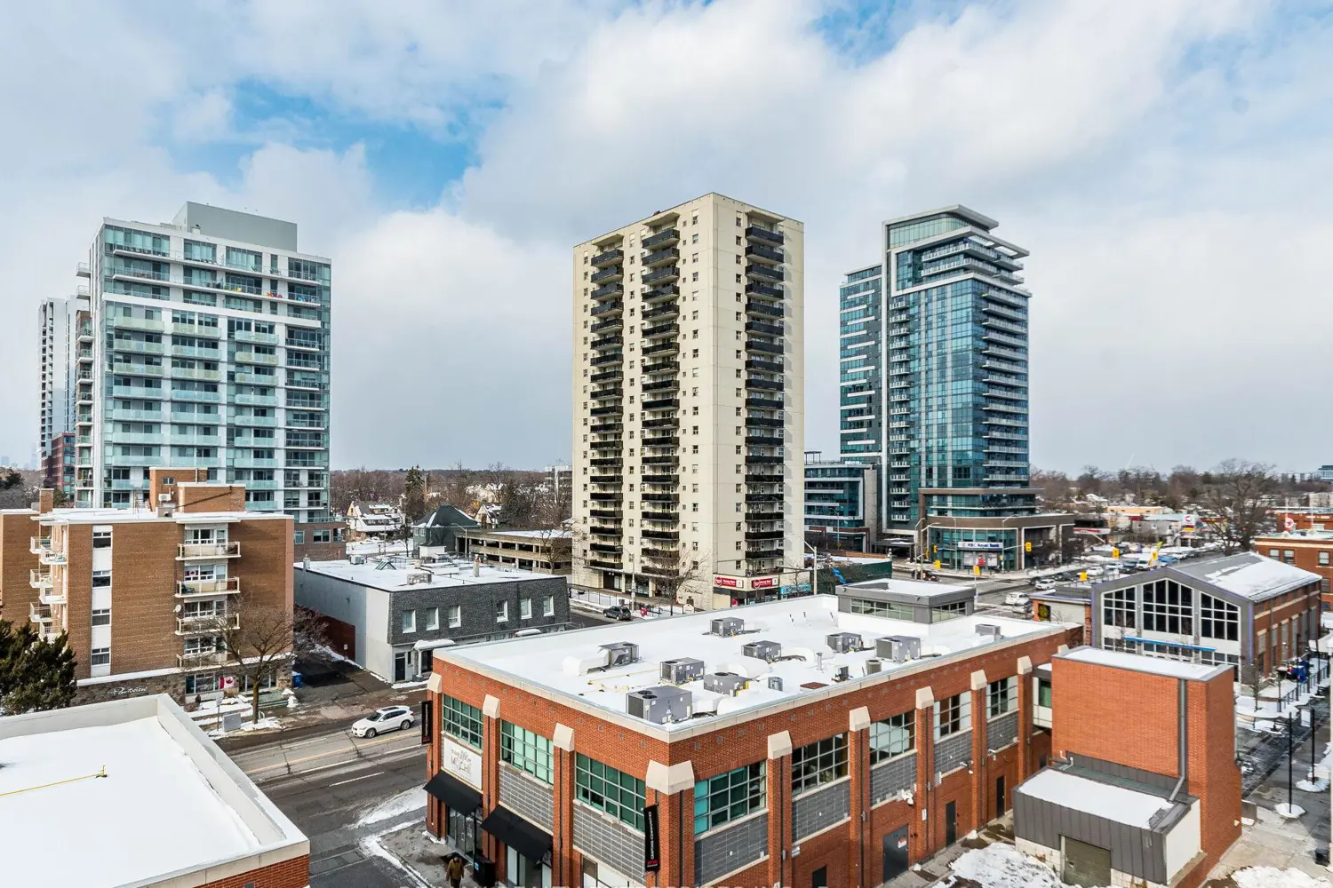 Additional image 17 of 70 Port Street 605