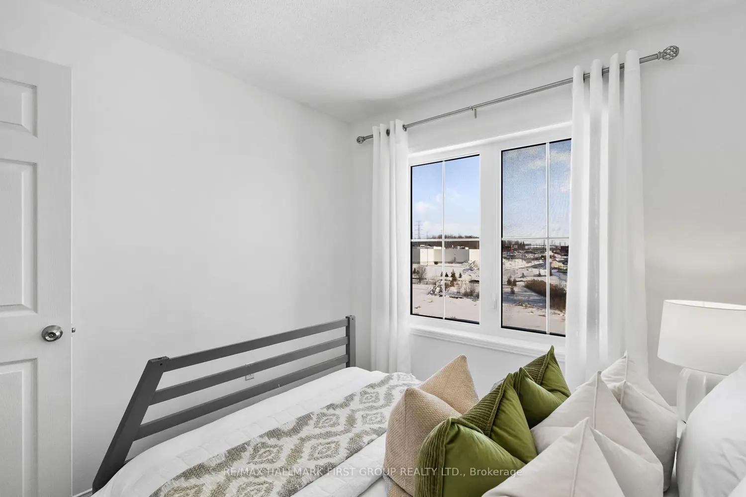 Additional image 14 of 2609 Deputy Minister Path