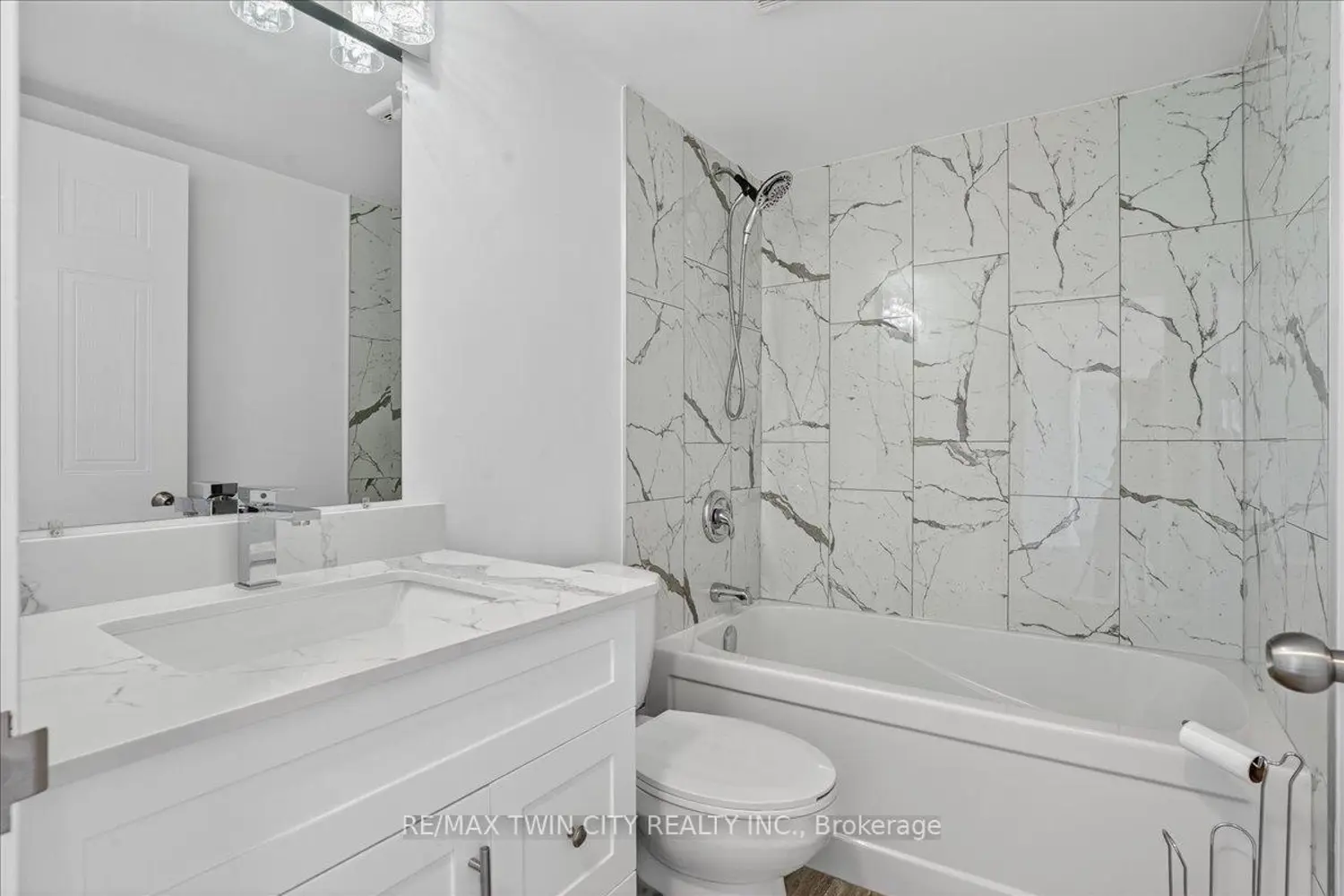 Additional image 10 of 3227 King Street 506