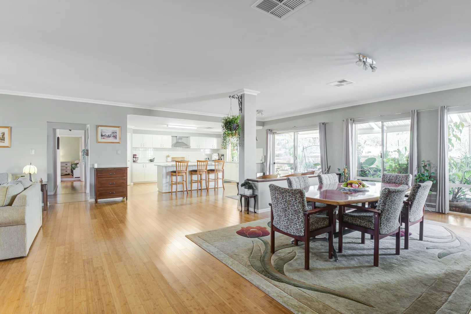 Additional image 12 of 220 Viveash Road, Swan View WA 6056