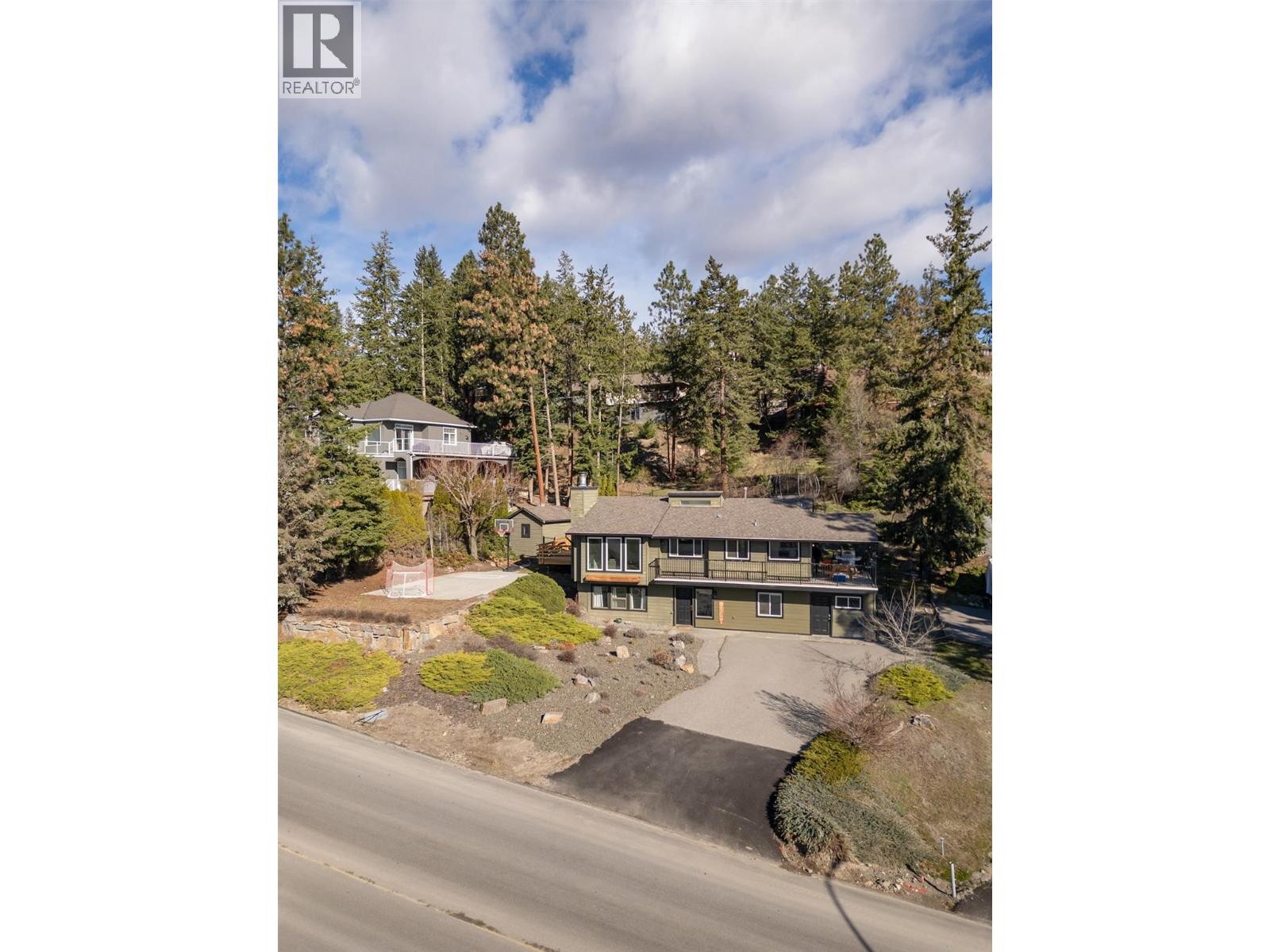 Additional image 2 of 1835 Horizon Drive, West Kelowna, BC, V1Z3E4
