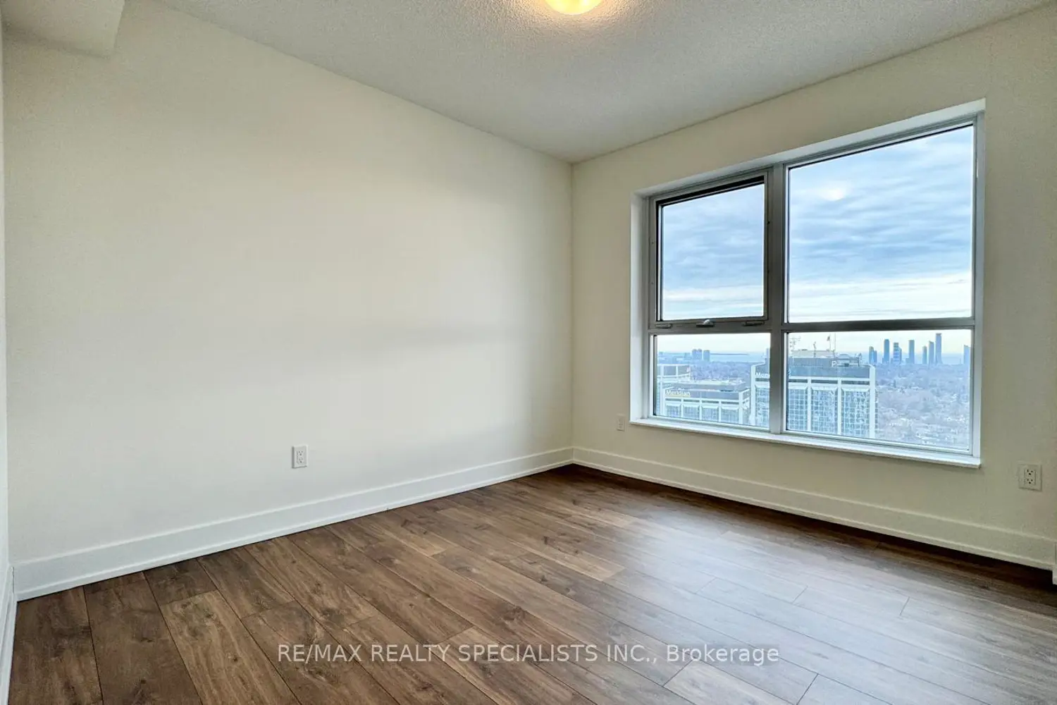 Additional image 11 of 7 Mabelle Avenue 2909