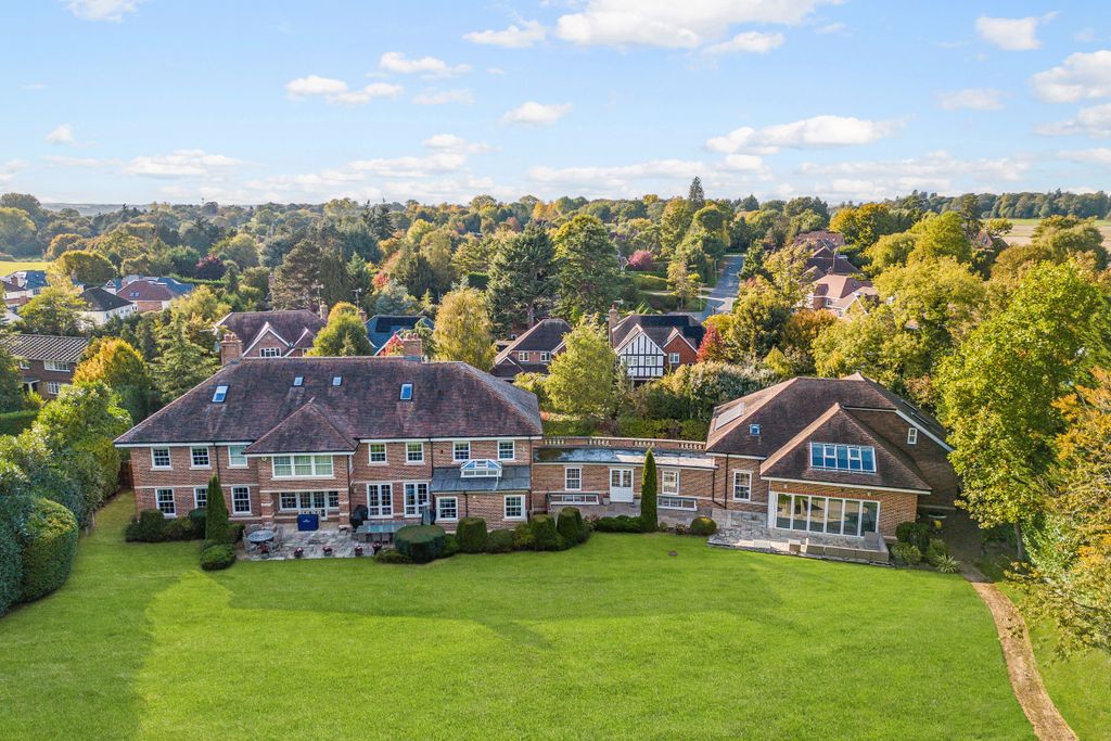Additional image 17 of 8 bed detached house for saleOakfield Road, Harpenden AL5