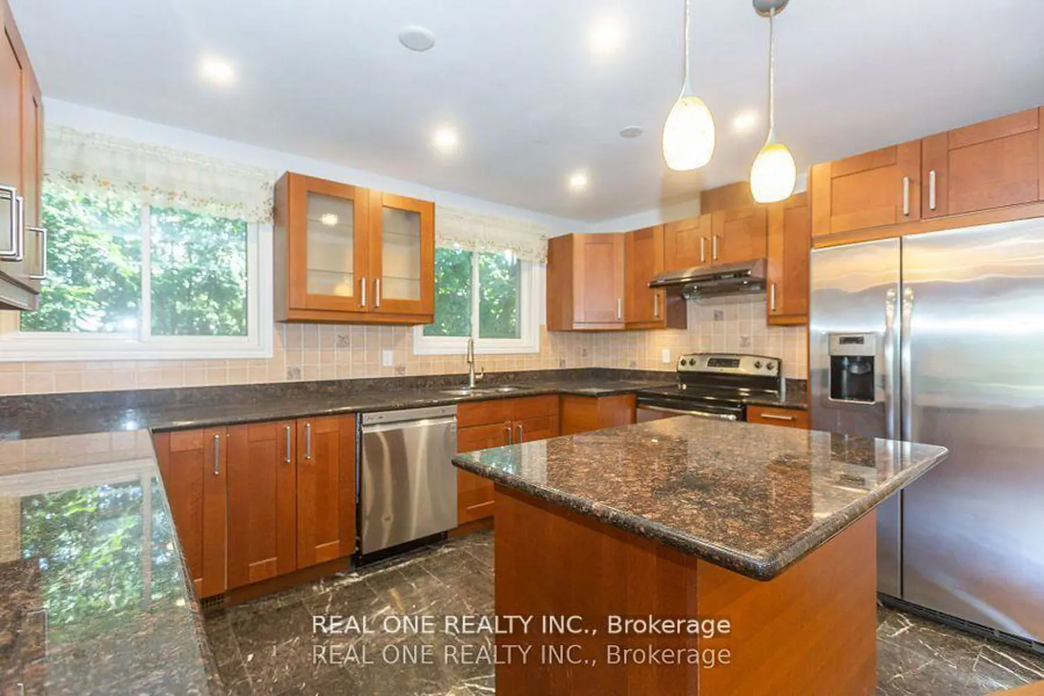 Additional image 6 of 6 Albert Street