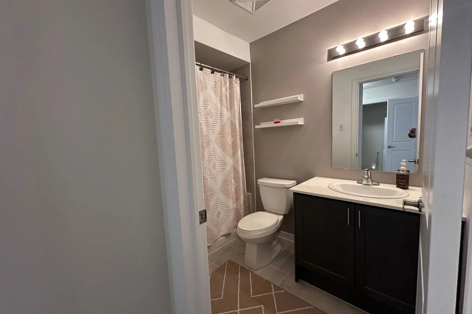 Additional image 7 of 480 Beresford Path 16