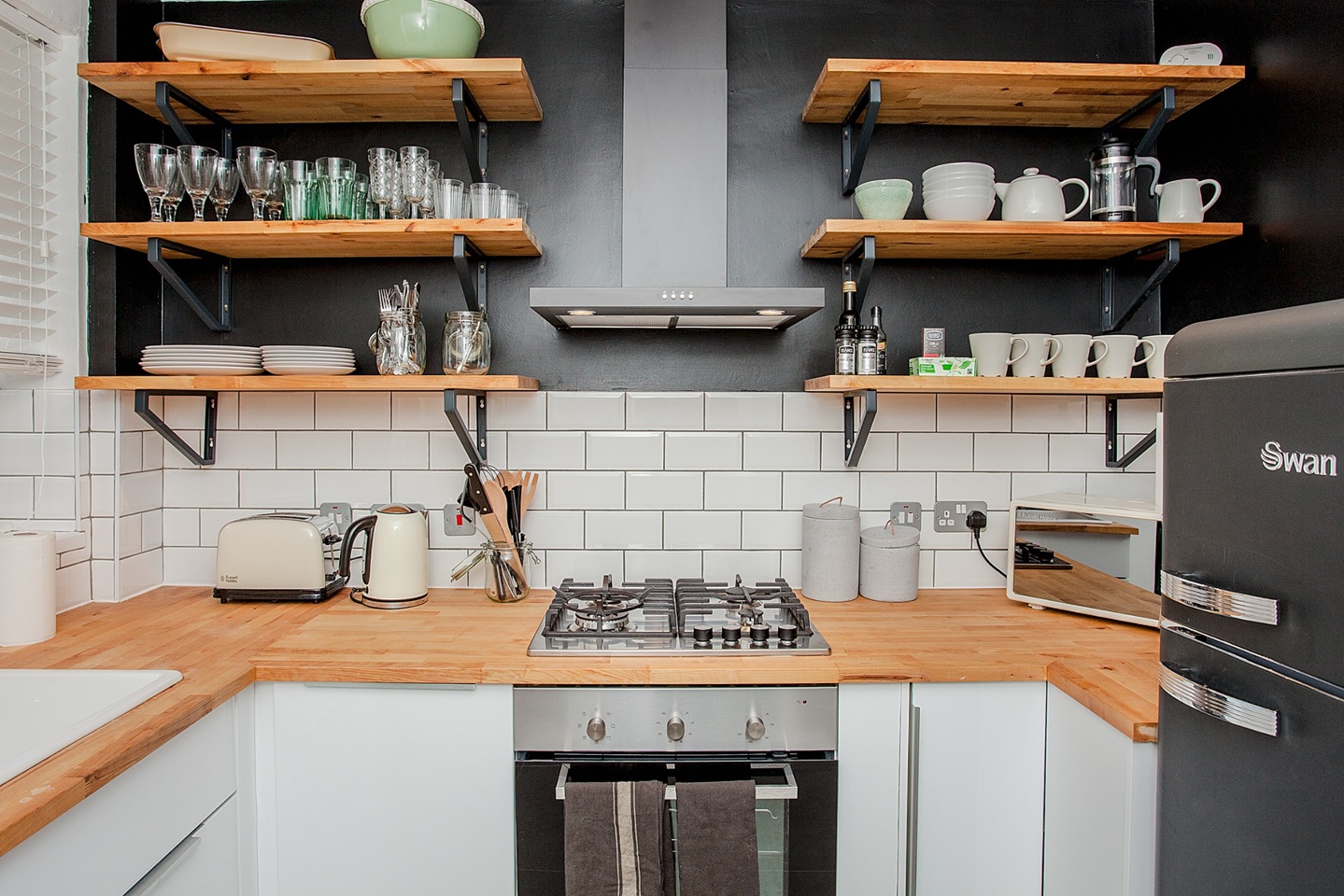 Additional image 3 of 1 Bed Flat, Charles Townsend House, EC1R, N1 7GU