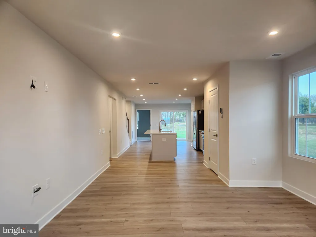 Additional image 4 of 377 Waterside Square, Bridgeville, DE 19933