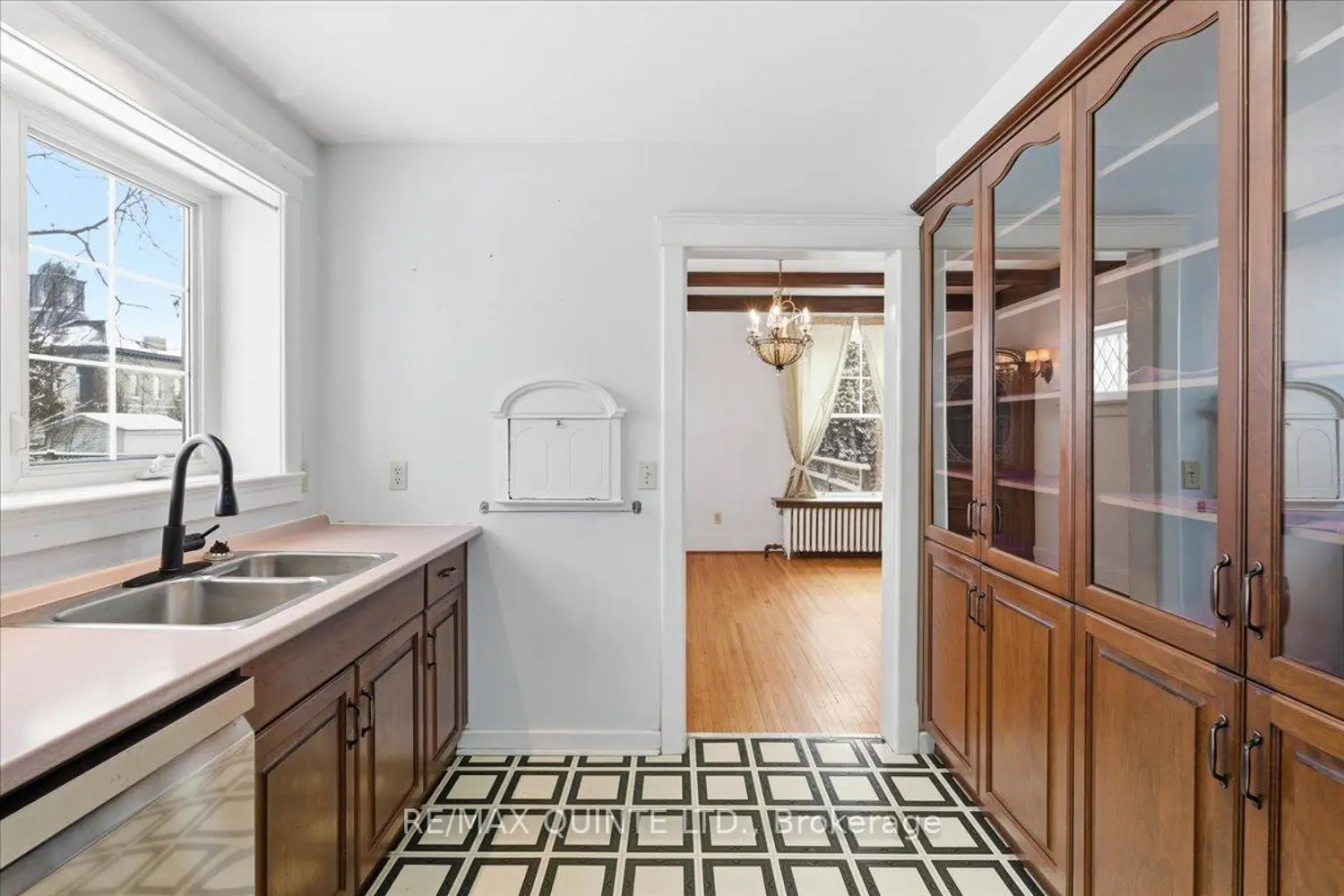 Additional image 8 of 219 East Street