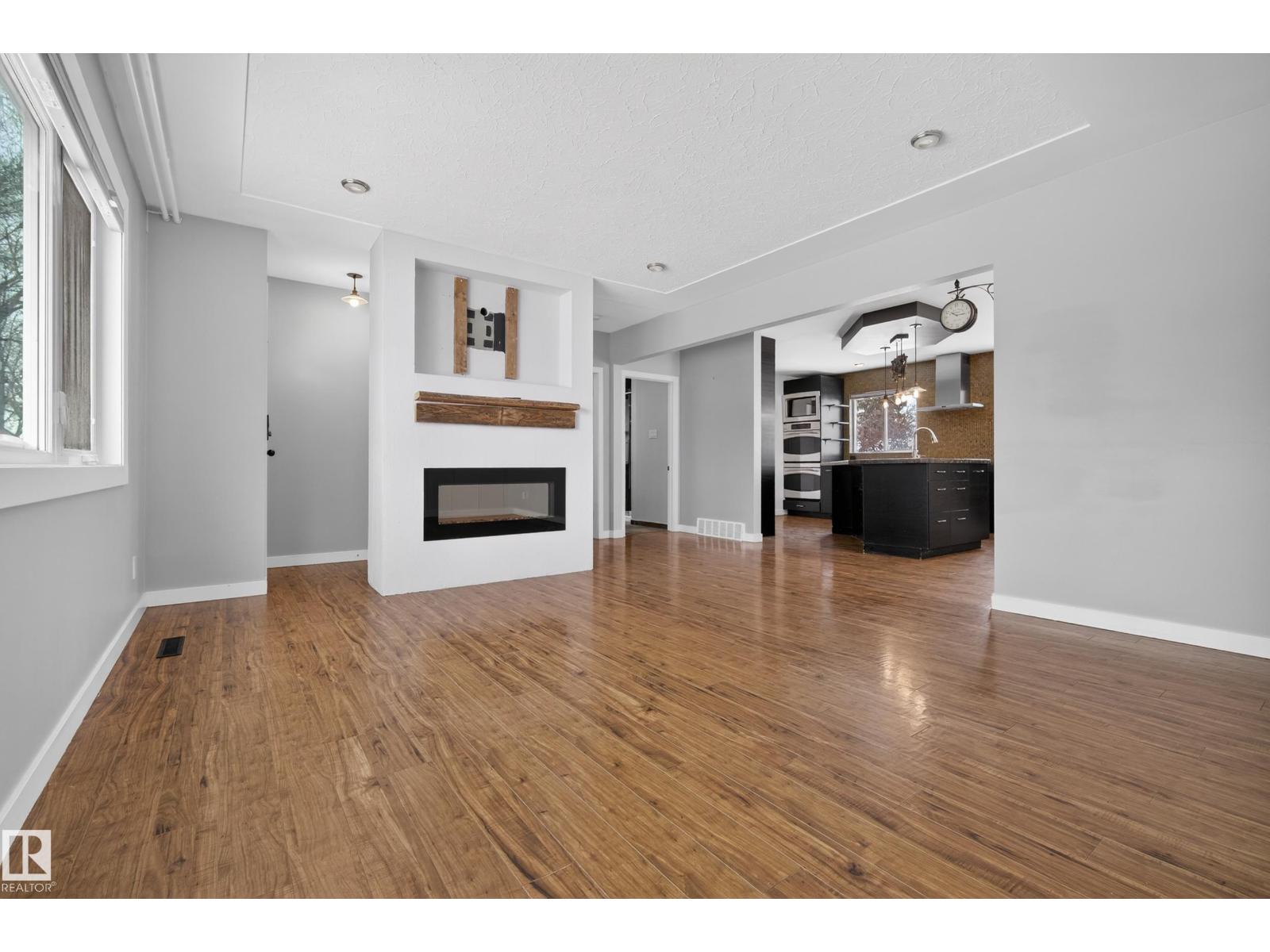 Additional image 5 of 3613 113 Avenue NW, Edmonton, AB, T5W0P7