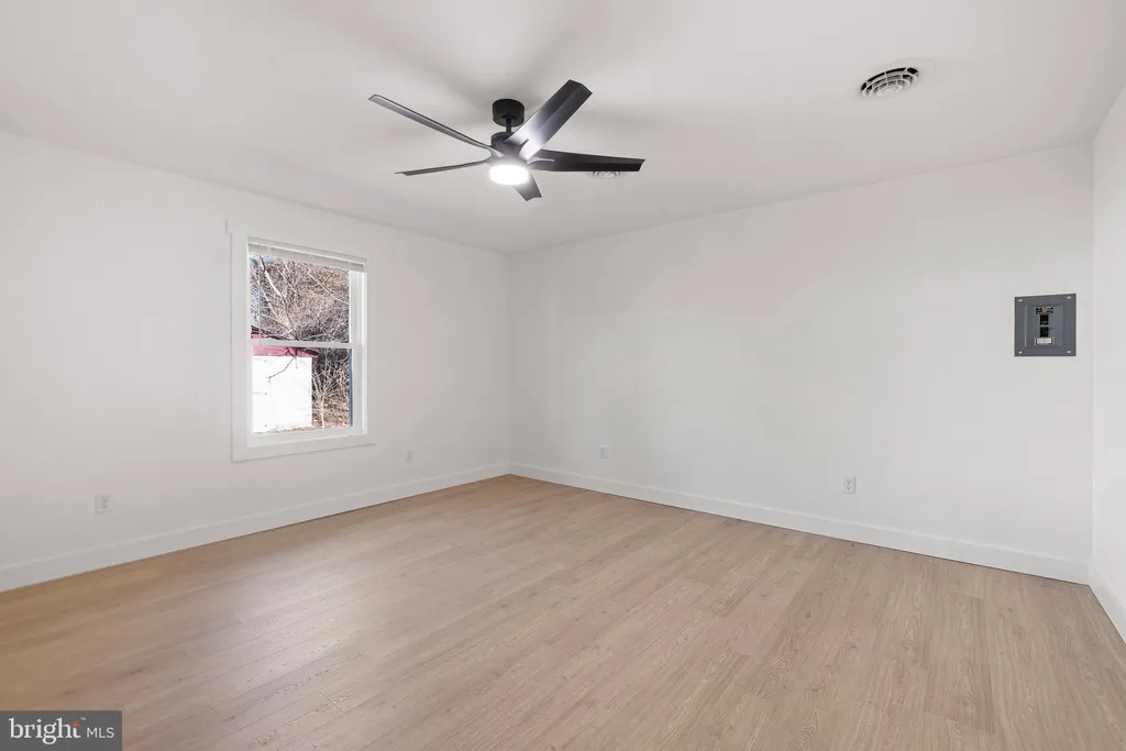 Additional image 17 of 175 Edge Avenue, New Castle, DE 19720