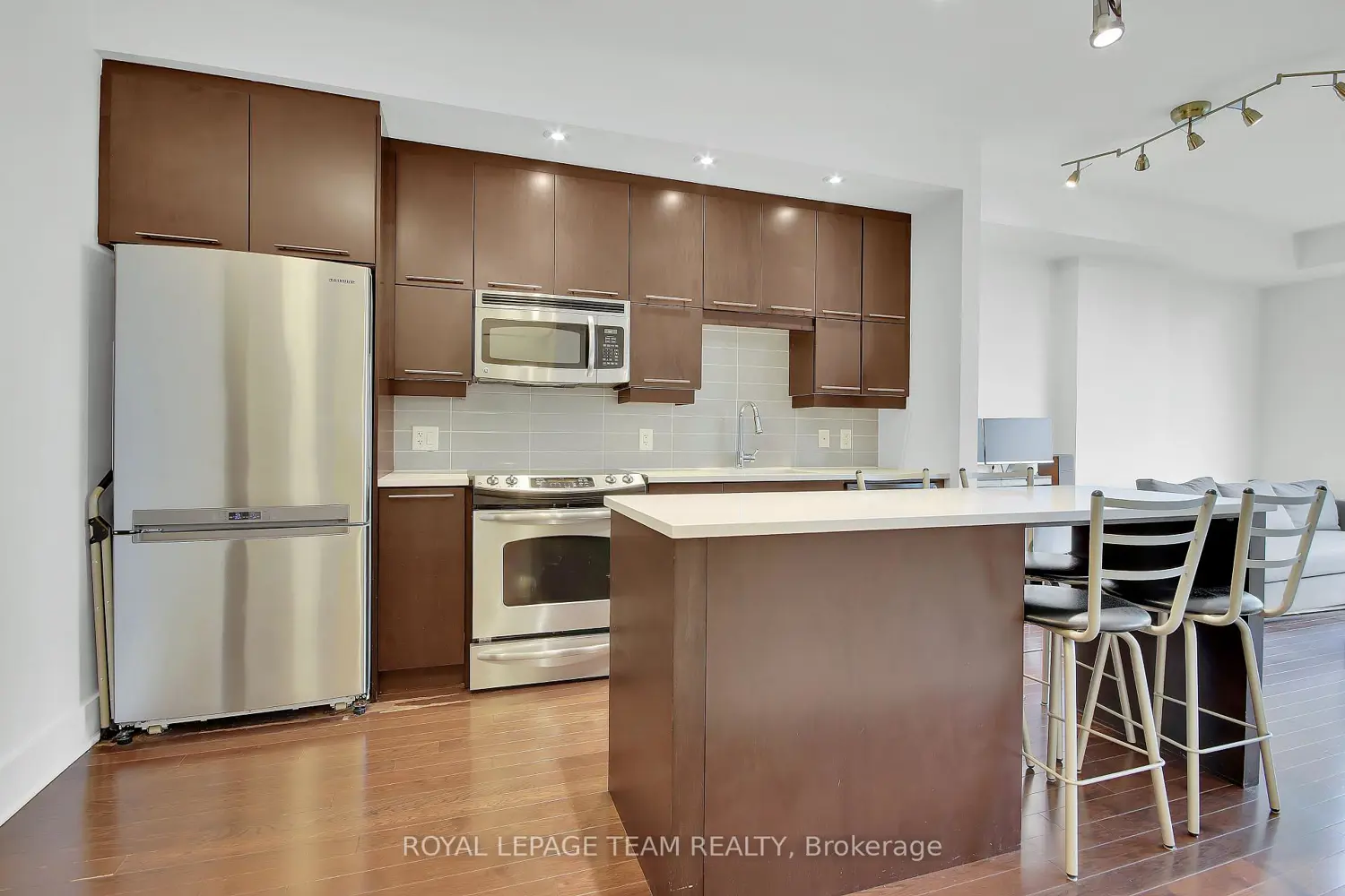 Additional image 7 of 101 Richmond Road 314