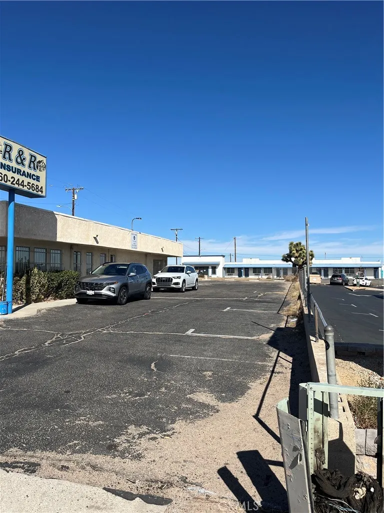 Additional image 23 of 14312 Main Street, Hesperia, CA 92345