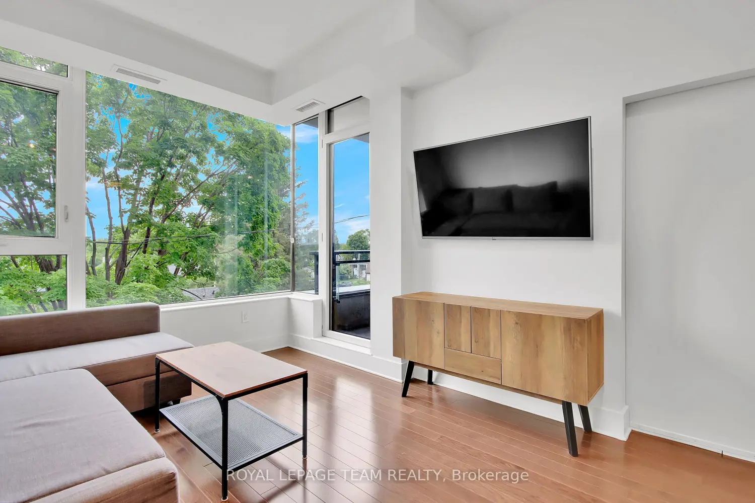 Additional image 2 of 101 Richmond Road 314