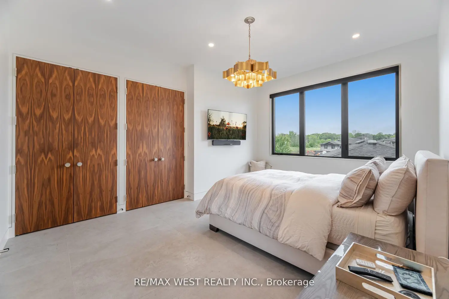 Additional image 10 of 83 Navigation Drive