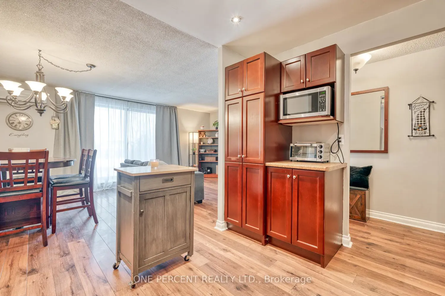 Additional image 8 of 1036 Falgarwood Drive 79