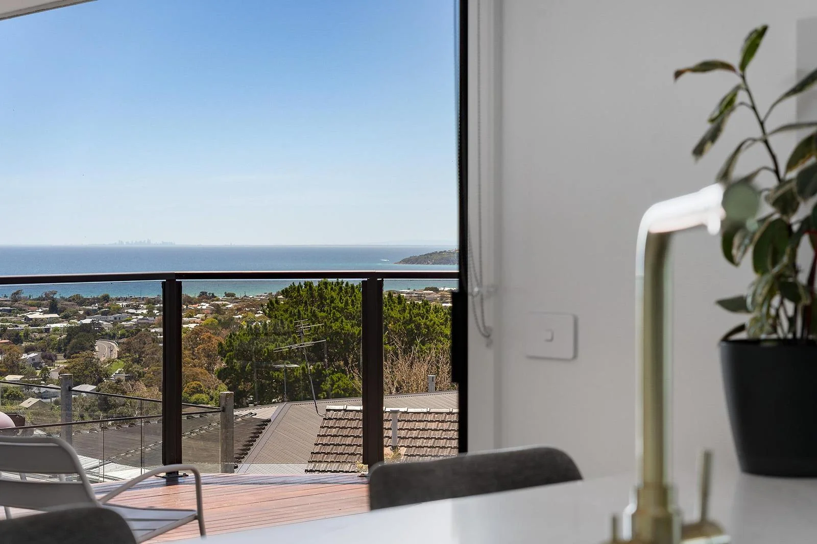 6 Kent Street, Dromana VIC 3936