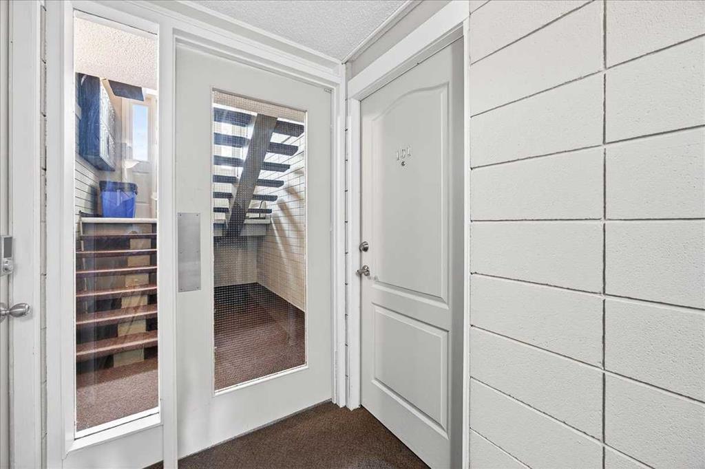 Additional image 5 of 101-2111 14 Street, Calgary, AB, T2B3M3