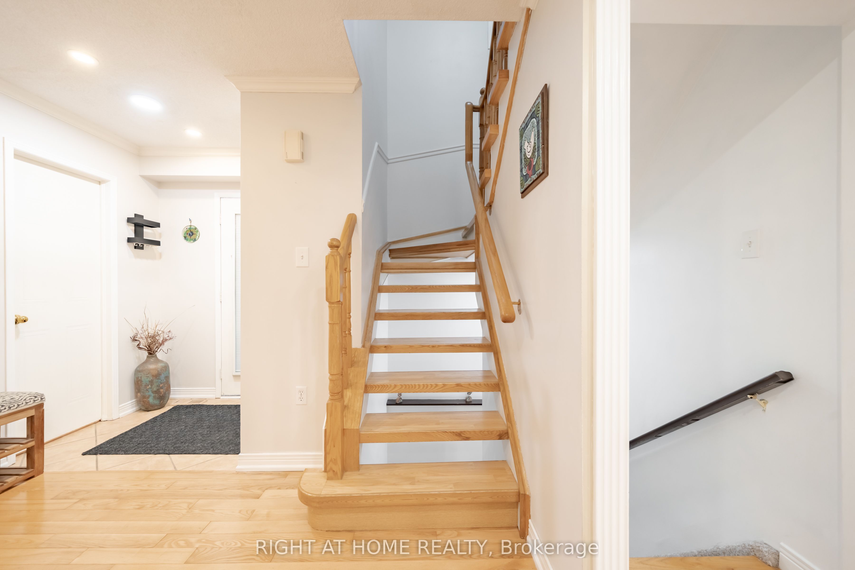 Additional image 6 of 21-370 Riddell Court, Newmarket, ON, L3Y 8M8