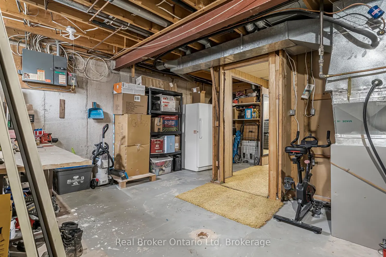 Additional image 15 of 5982 Dunn Street 8