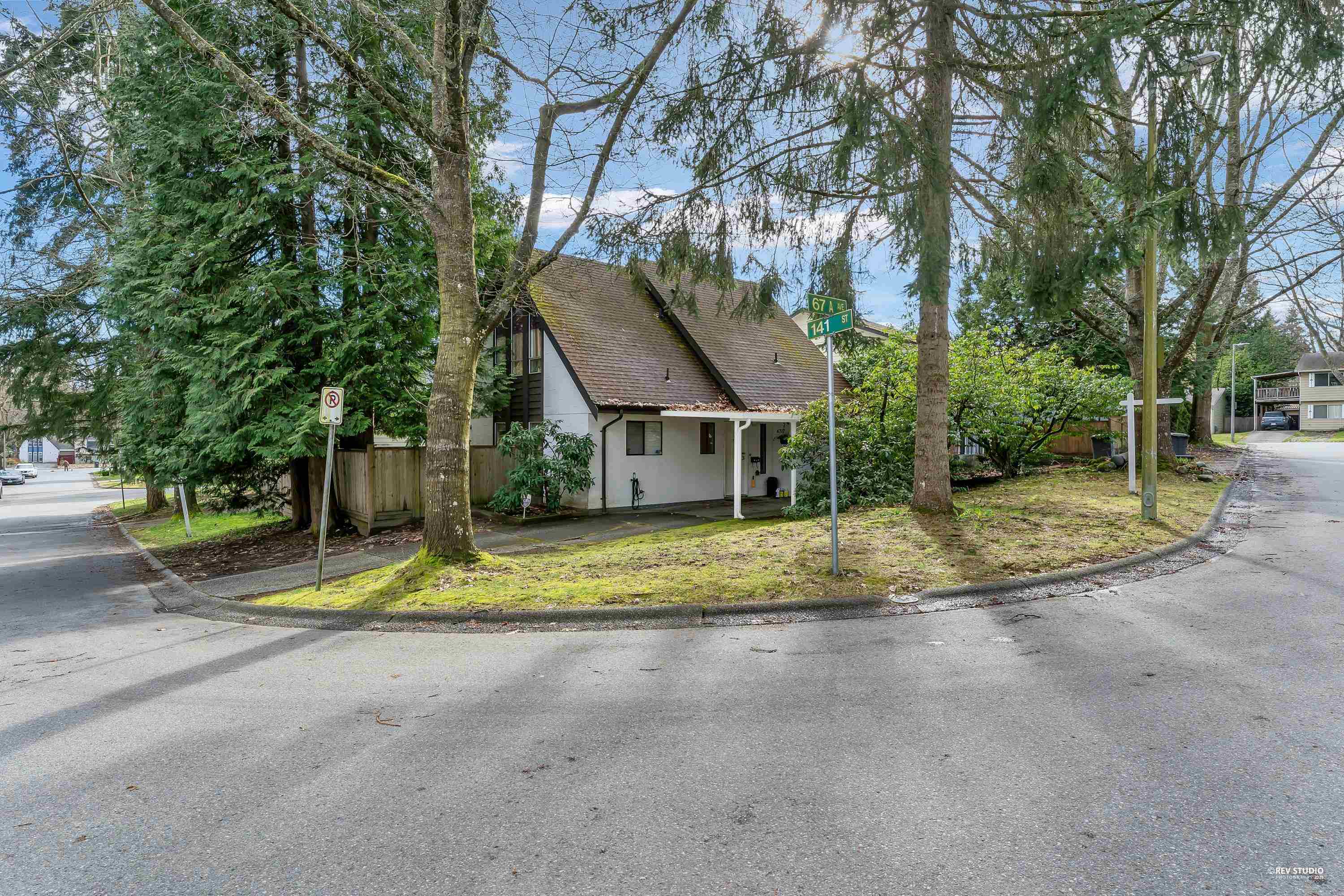 6717 141 Street, Surrey, BC, V3W 6X2