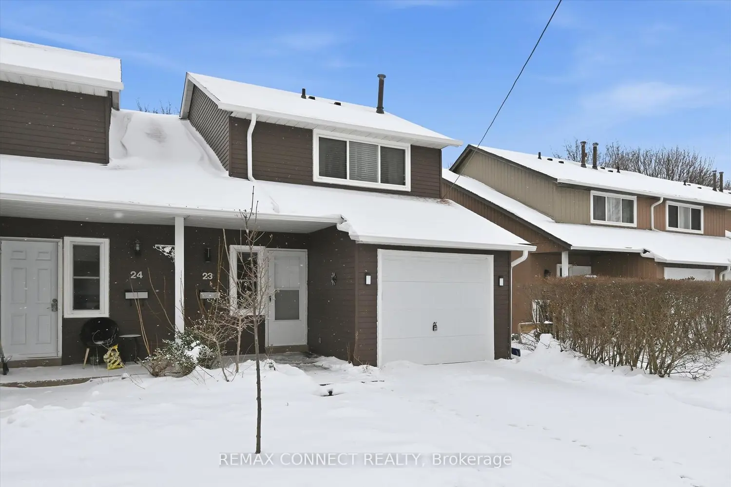 2185 Fairchild Boulevard 23