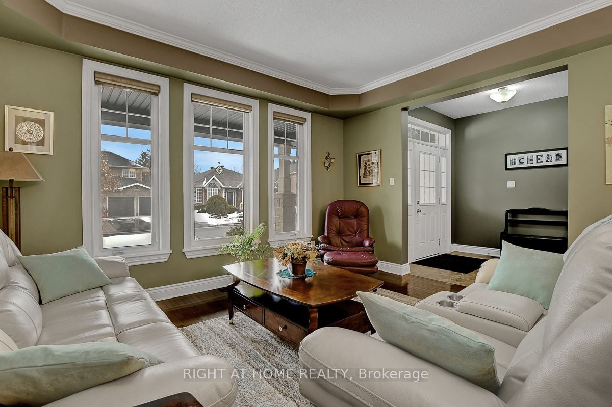 Additional image 6 of 701 Everlasting Crescent, Ottawa, ON, K4A 0K2
