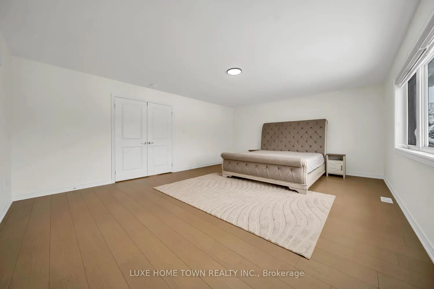 Additional image 13 of 136 Harpin Way