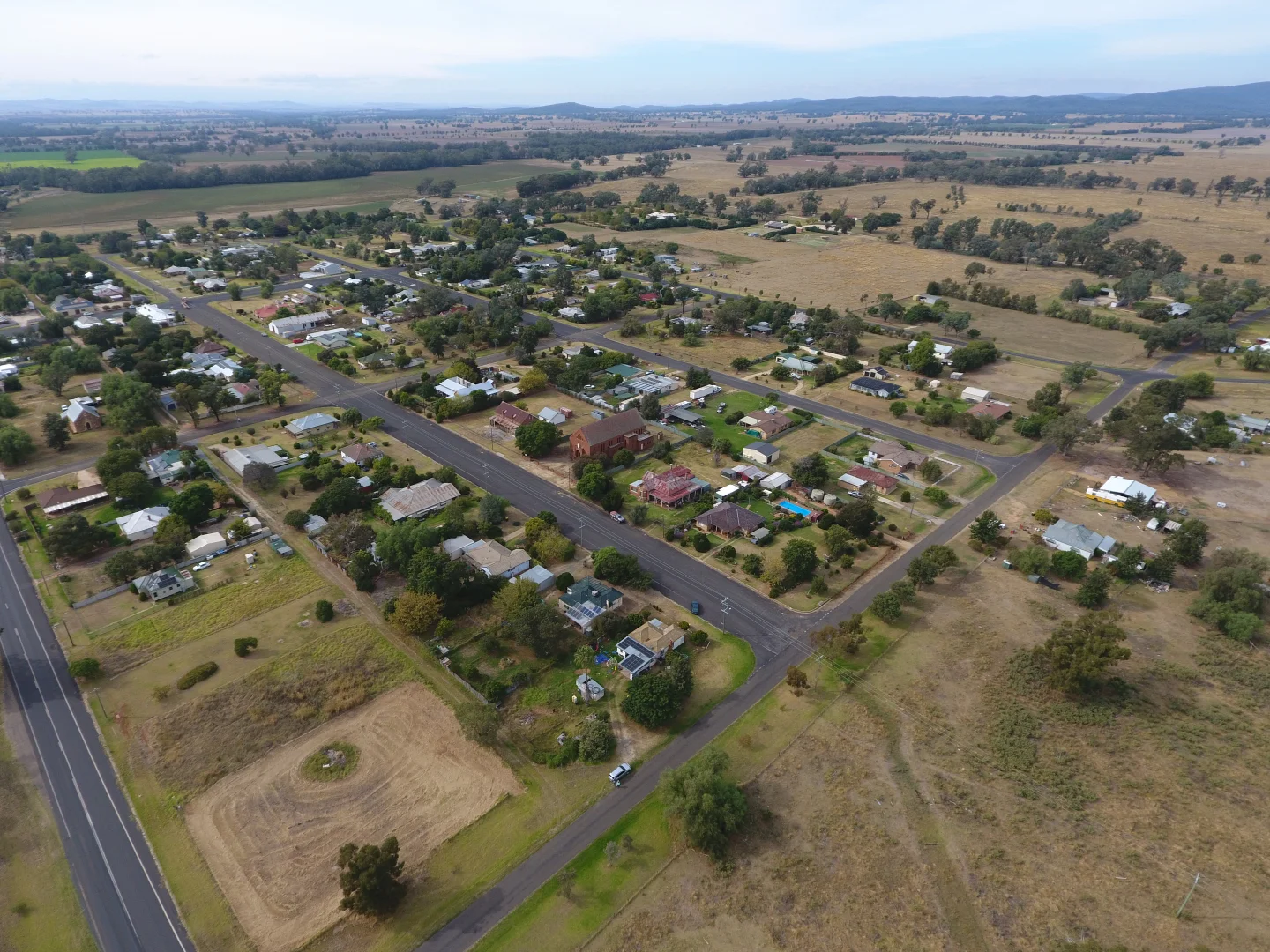 Additional image 3 of 1 Main Street, Gooloogong NSW 2805