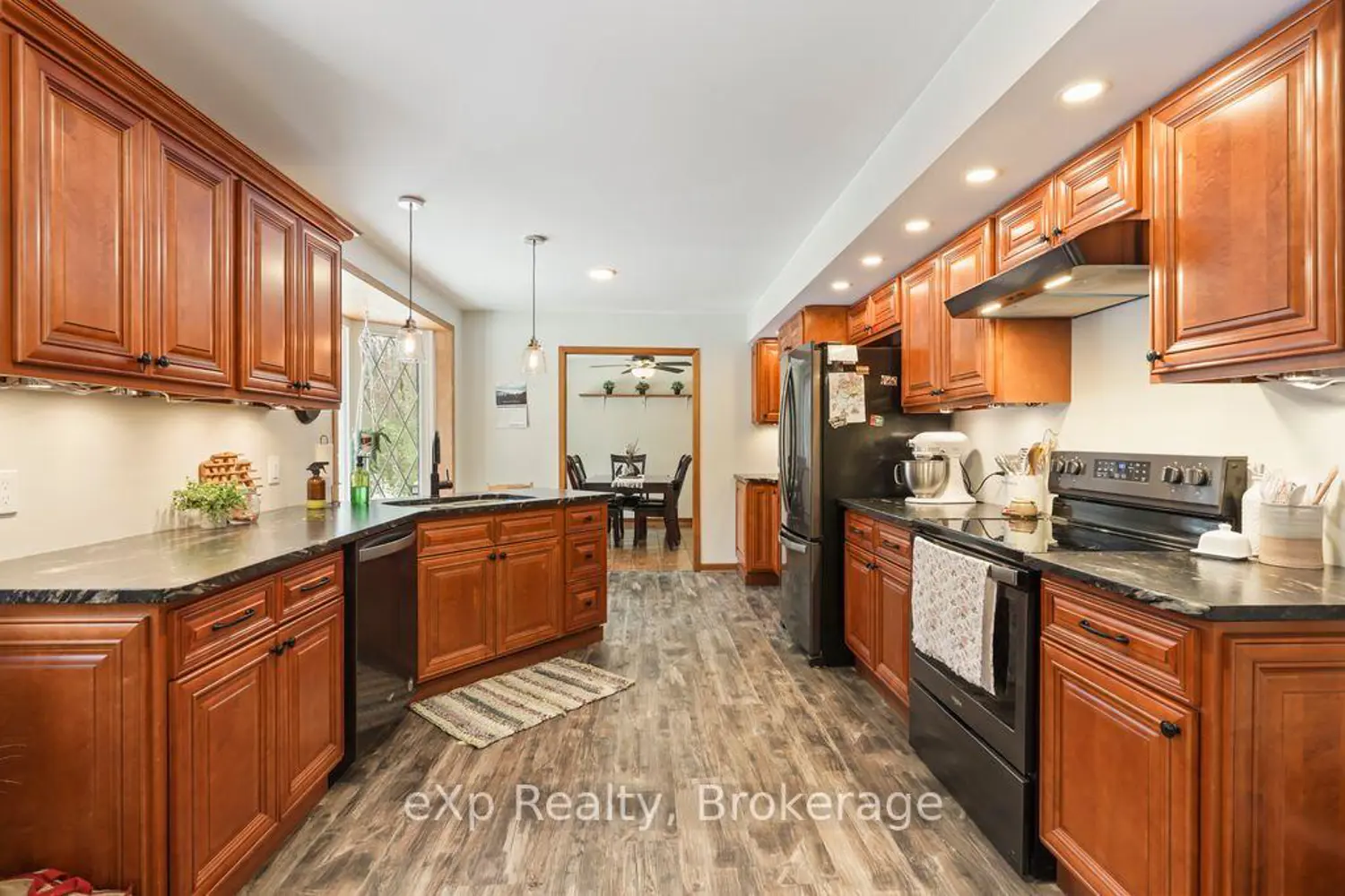 Additional image 3 of 557409 4Th Concession