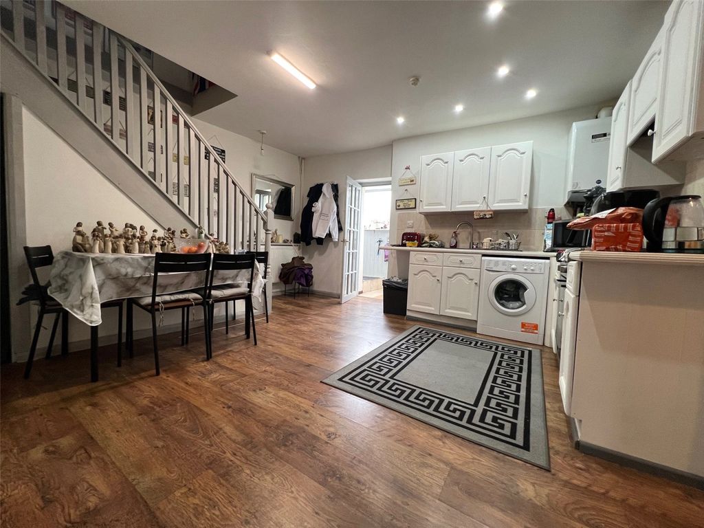 Additional image 2 of 8 bed flat for saleCartlett, Haverfordwest, Pembrokeshire SA61