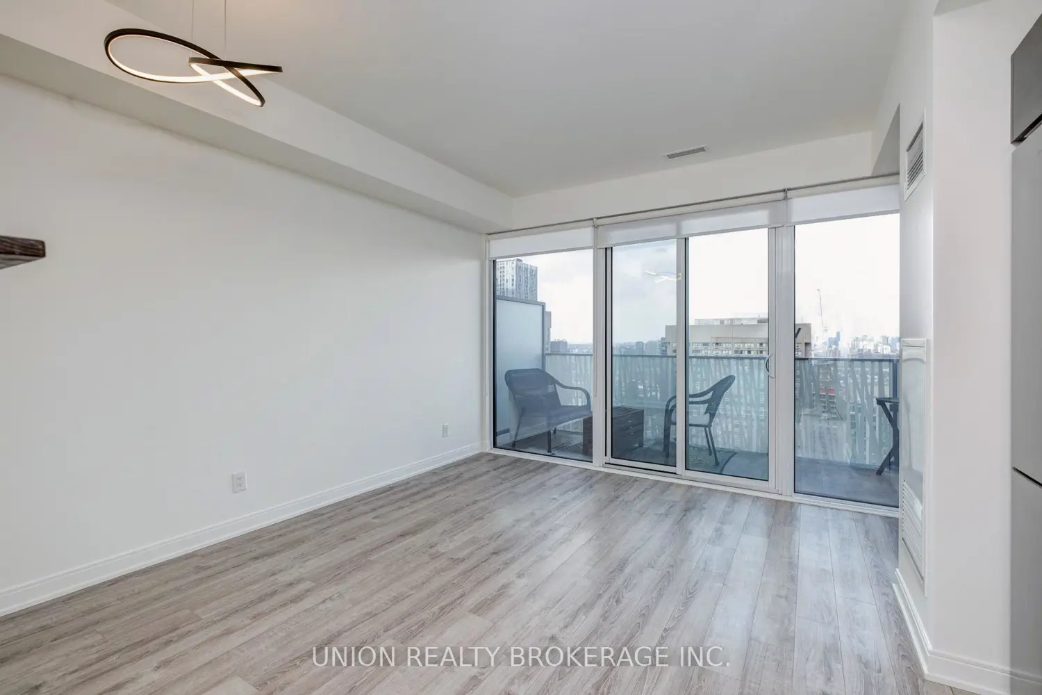 Additional image 6 of 42 Charles Street 3907