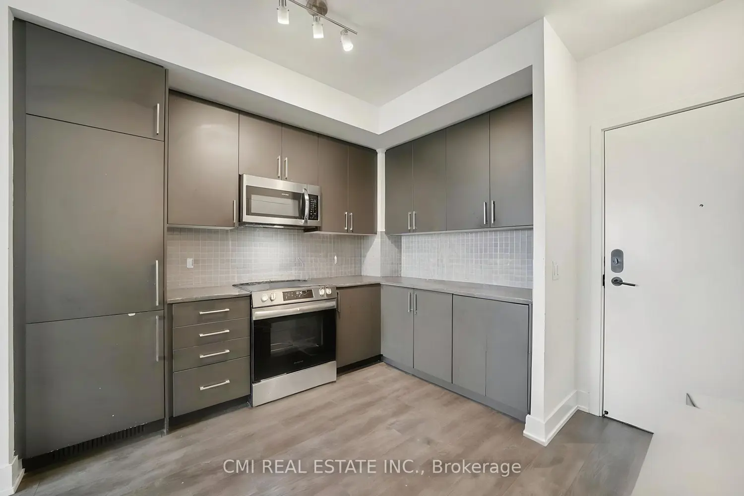 Additional image 8 of 2450 Old Bronte Road 242