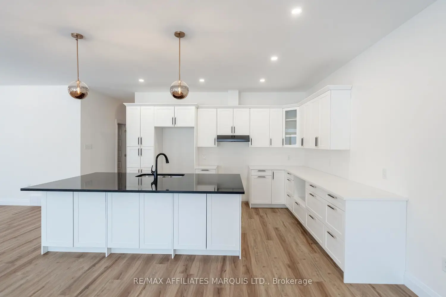 Additional image 2 of 2286 Crewson Court