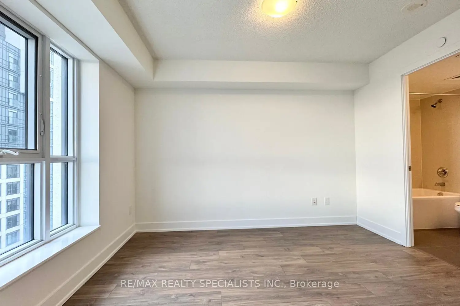 Additional image 9 of 7 Mabelle Avenue 2909