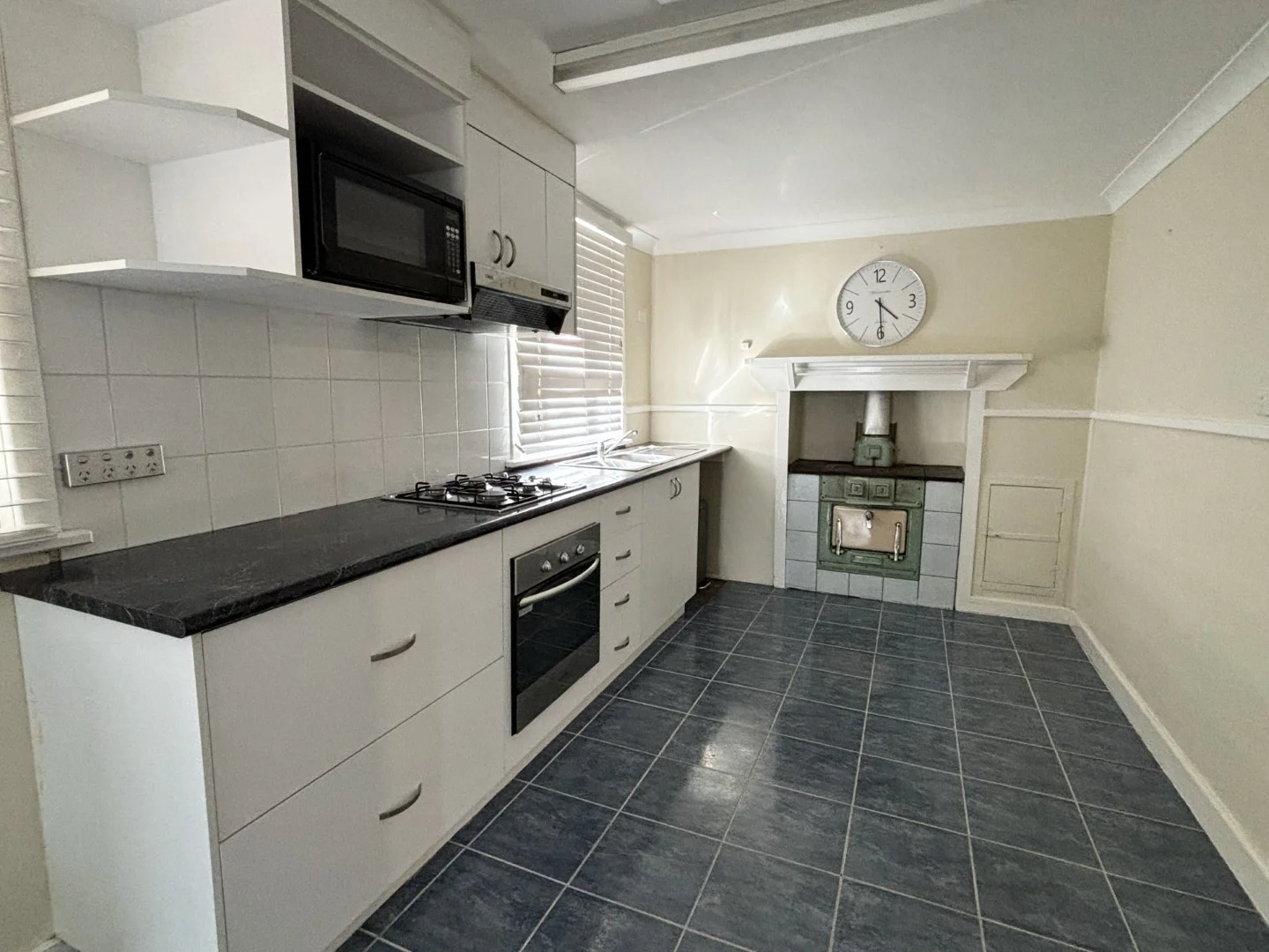 Additional image 5 of 22 Campbell Street, Lamington WA 6430