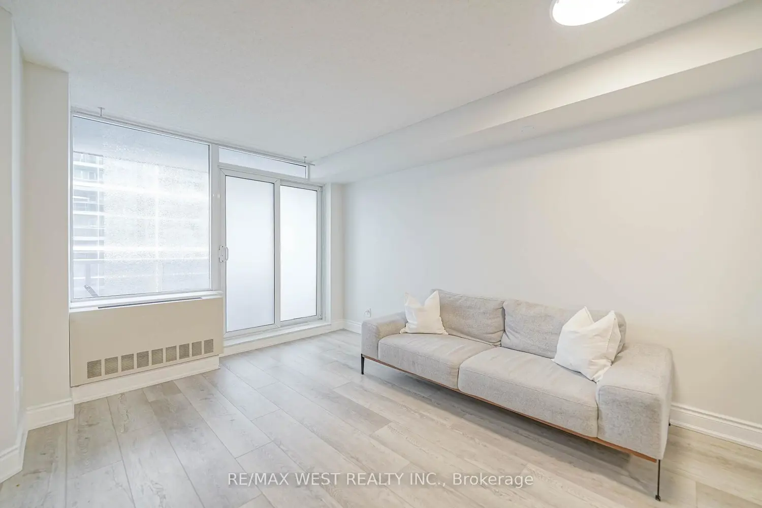 Additional image 3 of 4978 Yonge Street 2909