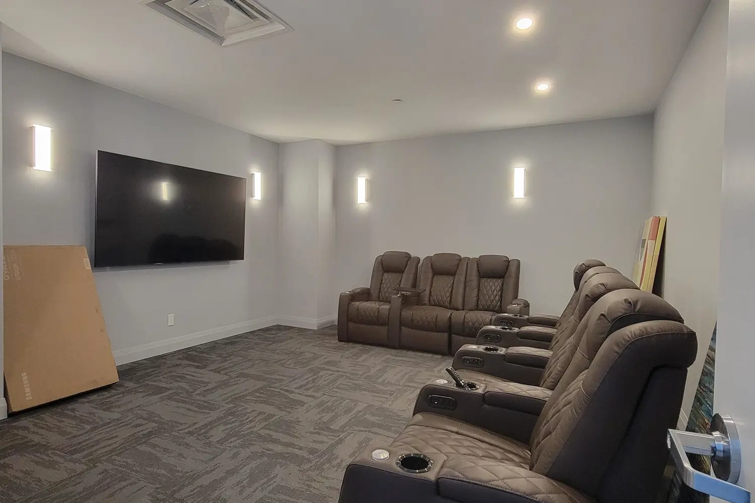 Additional image 19 of 99 Louisa Street 201