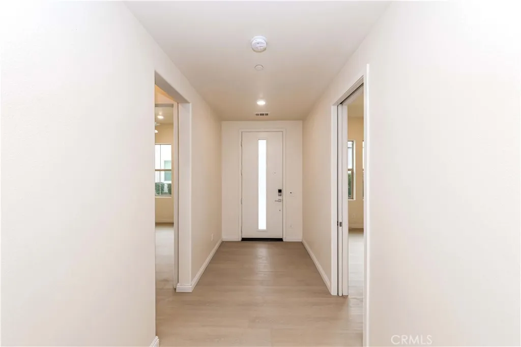 Additional image 13 of 191 Frame, Irvine, CA 92618