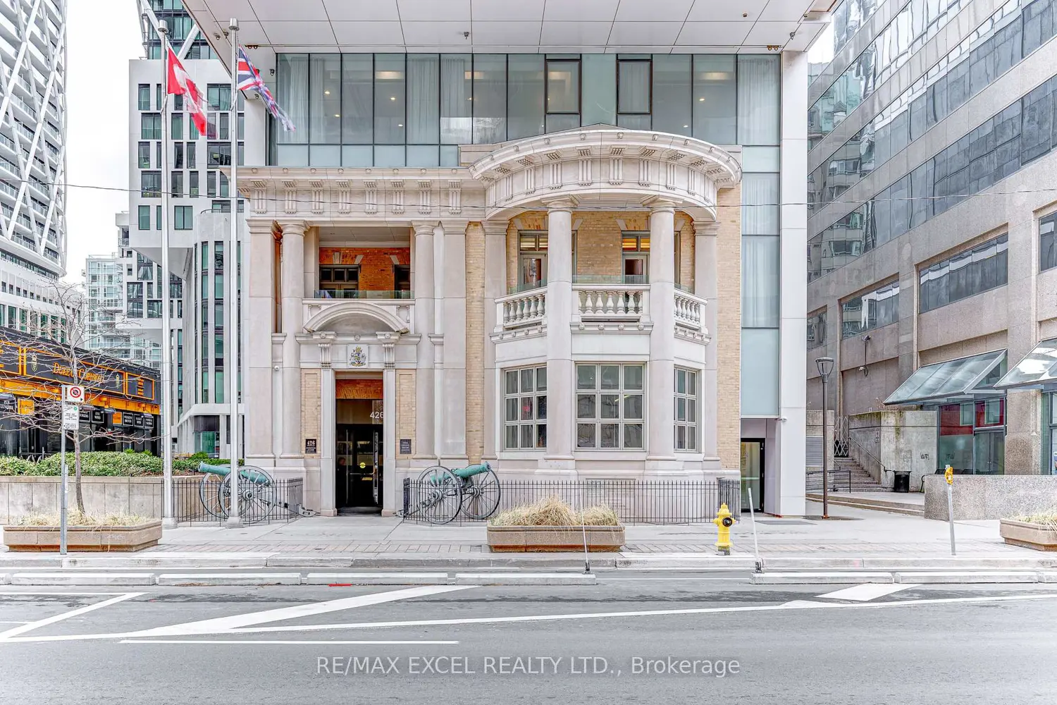 Additional image 2 of 426 University Avenue 1705