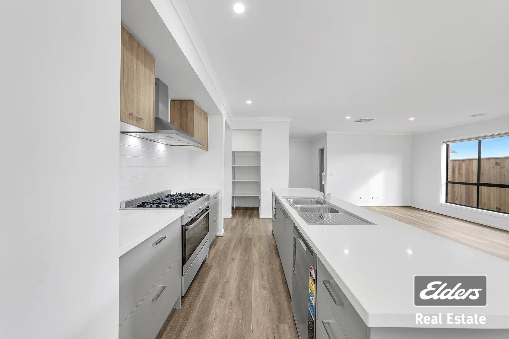 Additional image 7 of 28 Wondrous Boulevard, Tarneit VIC 3029